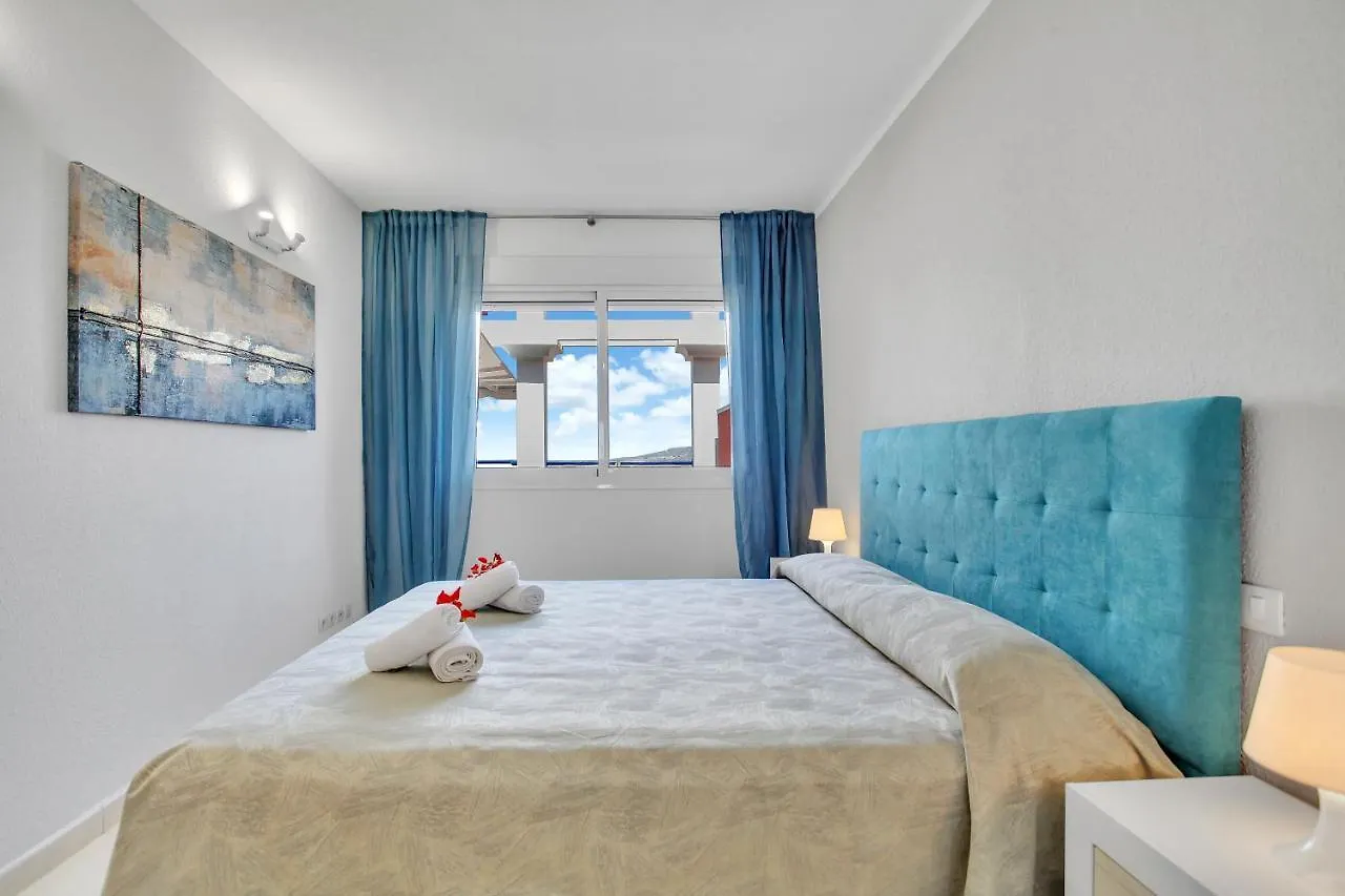 Wonderful View, Huge Terrace Solarium, Private Parking Apartment Costa Adeje