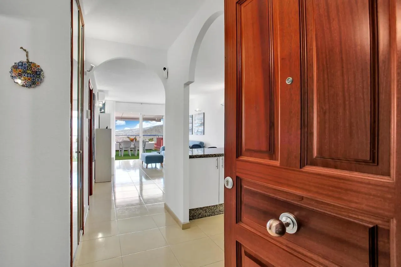 Wonderful View, Huge Terrace Solarium, Private Parking Apartment Costa Adeje  0*, Costa Adeje (Tenerife) Spain